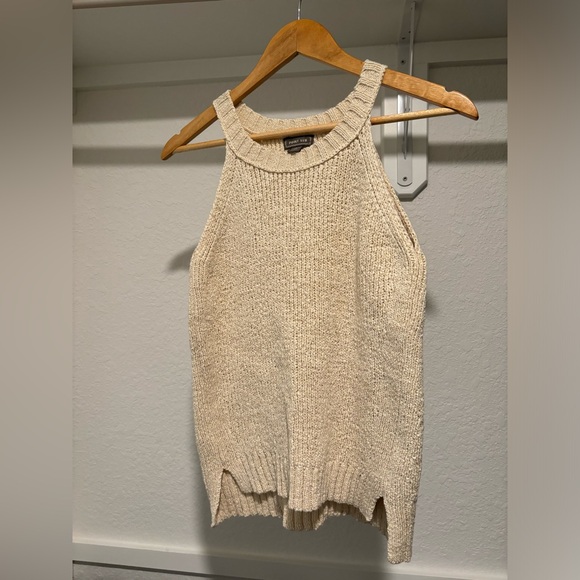 J CREW Crochet Top - Picture 2 of 6